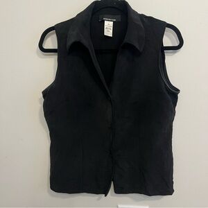 Jones New York Black Sleeveless Vest